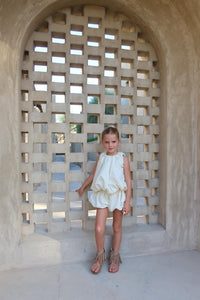 Gigi Set - Dispatch July 6th
